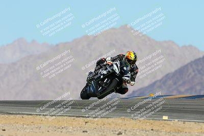 media/Feb-03-2024-SoCal Trackdays (Sat) [[767c60a41c]]/4-Turn 9 Set 1 (1040am)/